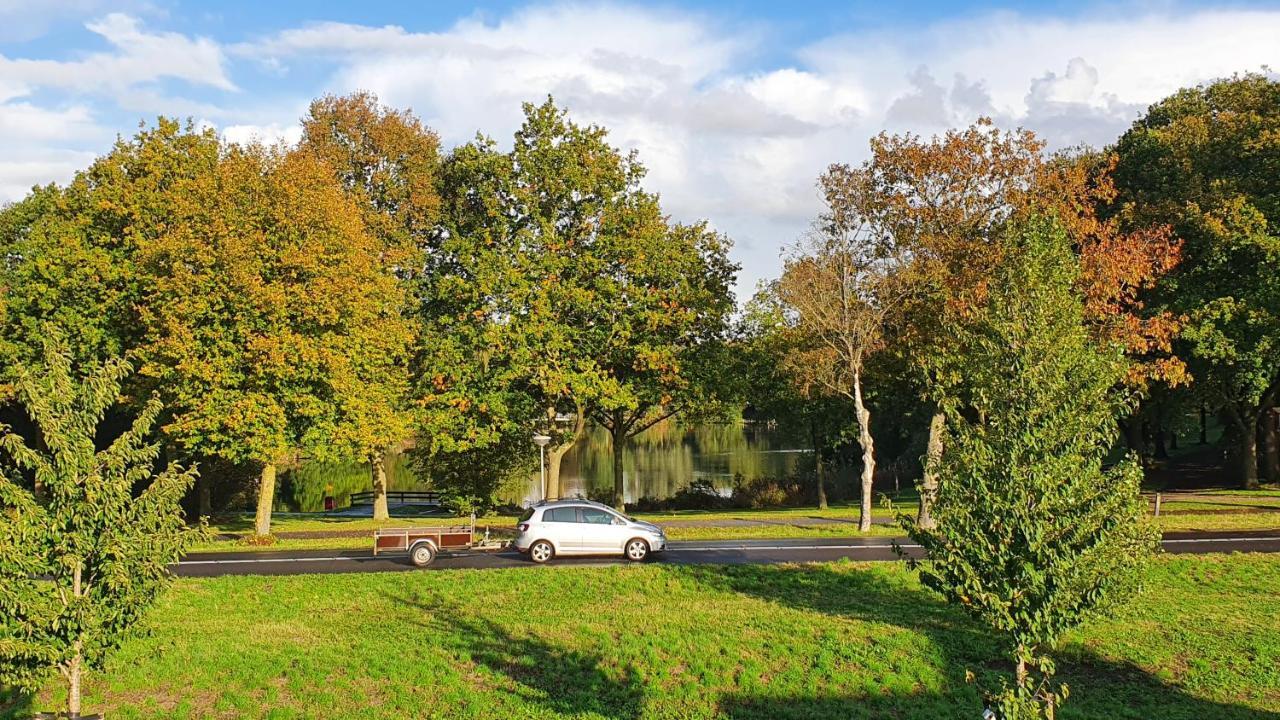 Logies Bij Wandelpad Te 홀텐 외부 사진